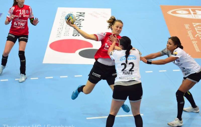CSM București, în sferturile Ligii Campionilor de handbal feminin după 38-30 cu Thuringer