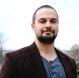 Dr. psihiatru Vlad Stroescu