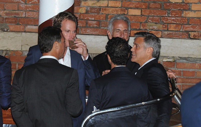 ULTIMELE ORE din VIAŢA DE BURLAC a lui George Clooney. CUM A PETRECUT | FOTO