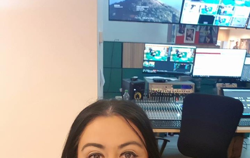 Oana Roman, departe de țară de sărbătorile pascale. Unde petrece vedeta cu familia ei / FOTO