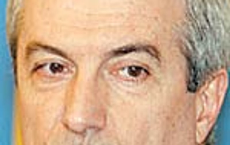 Premierul si liderii coalitiei spun ca nu este treaba lor