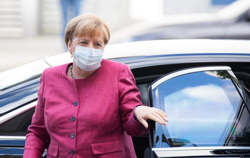 Angela Merkel anunță că în 11 orașe din Germania ar putea fi impuse restricții mai dure împotriva răspândirii pandemiei