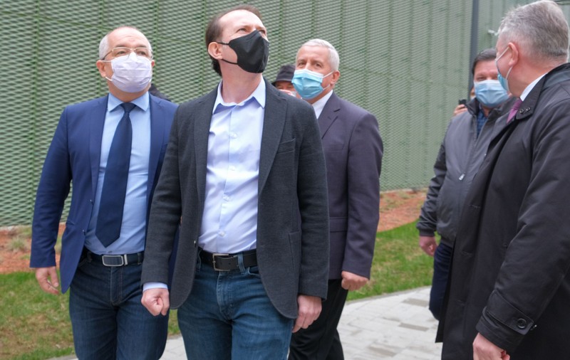 Premierul, sigur că va câștiga alegerile din partid: „Până pe 25 septembrie vor fi toți în spatele meu”