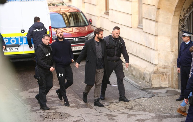 Frații Tristan și Andrew Tate rămân în arest. Curtea de Apel le-a respins contestația