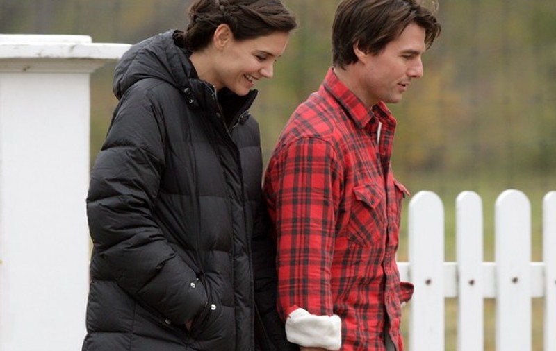 Tom Cruise o vizitează pe Katie pe platoul de filmare / foto
