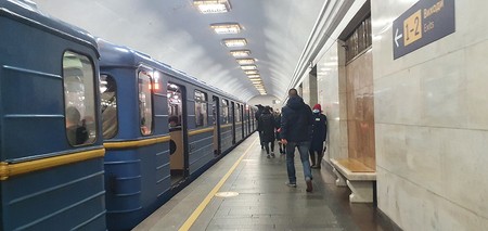 Peste 1,3 milioane de oameni merg zilnic cu metroul