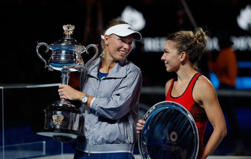 Caroline Wozniacki pune presiune pe Halep, în lupta pentru locul 1 WTA. Daneza, calificată cu uşurinţă în turul al treilea la Roland Garros