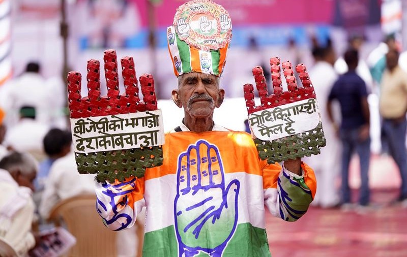 Mită electorală în bani, droguri și bijuterii. Captură record de peste 550 milioane de dolari în India înaintea alegerilor parlamentare