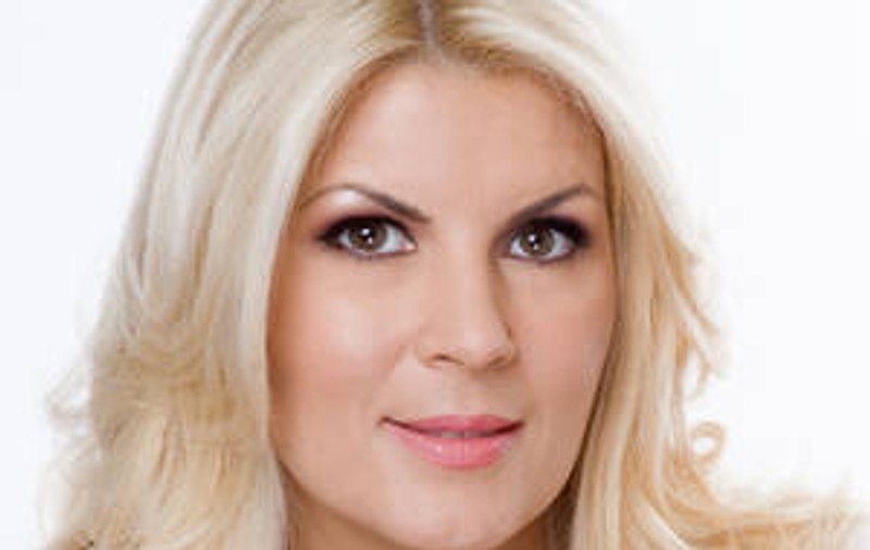 Elena Udrea, într-o postură inedită. Ce imagini a publicat pe Facebook / FOTO