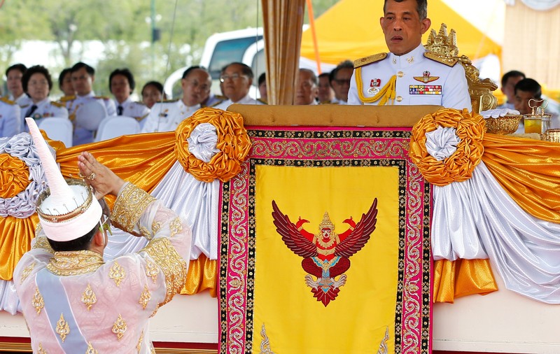 Thailanda are un nou monarh! Prinţul moştenitor Maha Vajiralongkorn, proclamat rege