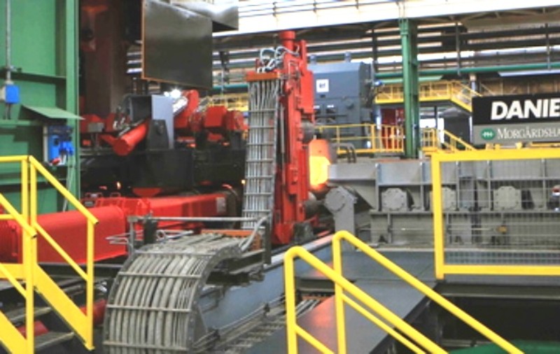 Un român a ajuns la spital după un accident de muncă suferit la o oțelărie din Italia