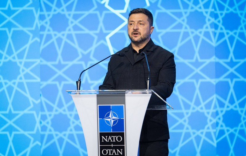Volodimir Zelenski spune că armata ucraineană elimină câte 30.000 de soldați ruși în fiecare lună și insistă pentru aderarea la NATO: „Ne-ar face pe toți mai puternici”