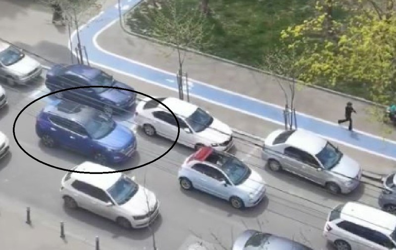 Un șofer a blocat circulația în Constanța, după ce a oprit în mijlocul drumului ca să meargă la cumpărături