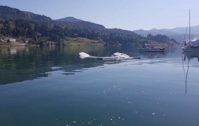 Detalii despre operațiunea de salvare de la Lacul Colibiţa, unde un avion cu doi pasageri s-a prăbușit