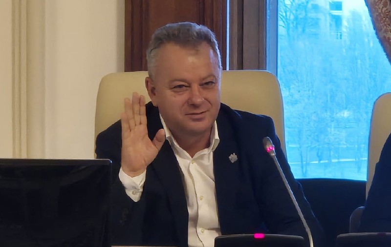 Cine este Ion Iordache, deputatul PNL care vrea legalizarea prostituției în România și cere ca bordelurile „să fie la distanţe clare faţă de şcoli”