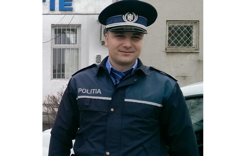 Un polițist aflat în timpul liber a prins un infractor, după ce l-a urmărit prin Craiova cu mașina personală