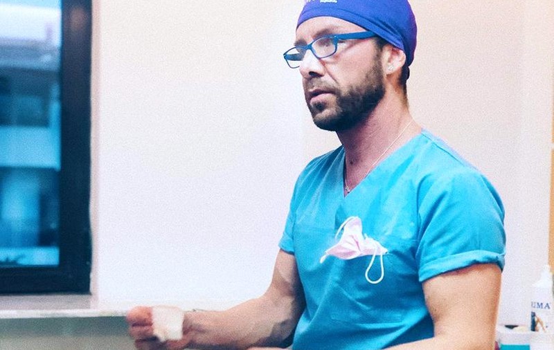 Plângere penală pe numele angajatei care i-a dat parafa ”din milă” lui Matteo Politi. Direcția de Sănătate Publică a cerut inculparea propriilor angajați pentru infracțiuni grave