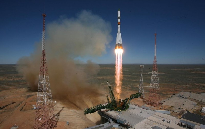 Filmul ”Gravity” a devenit realitate! Ruşii au pierdut controlul asupra unui vehicul spaţial | VIDEO
