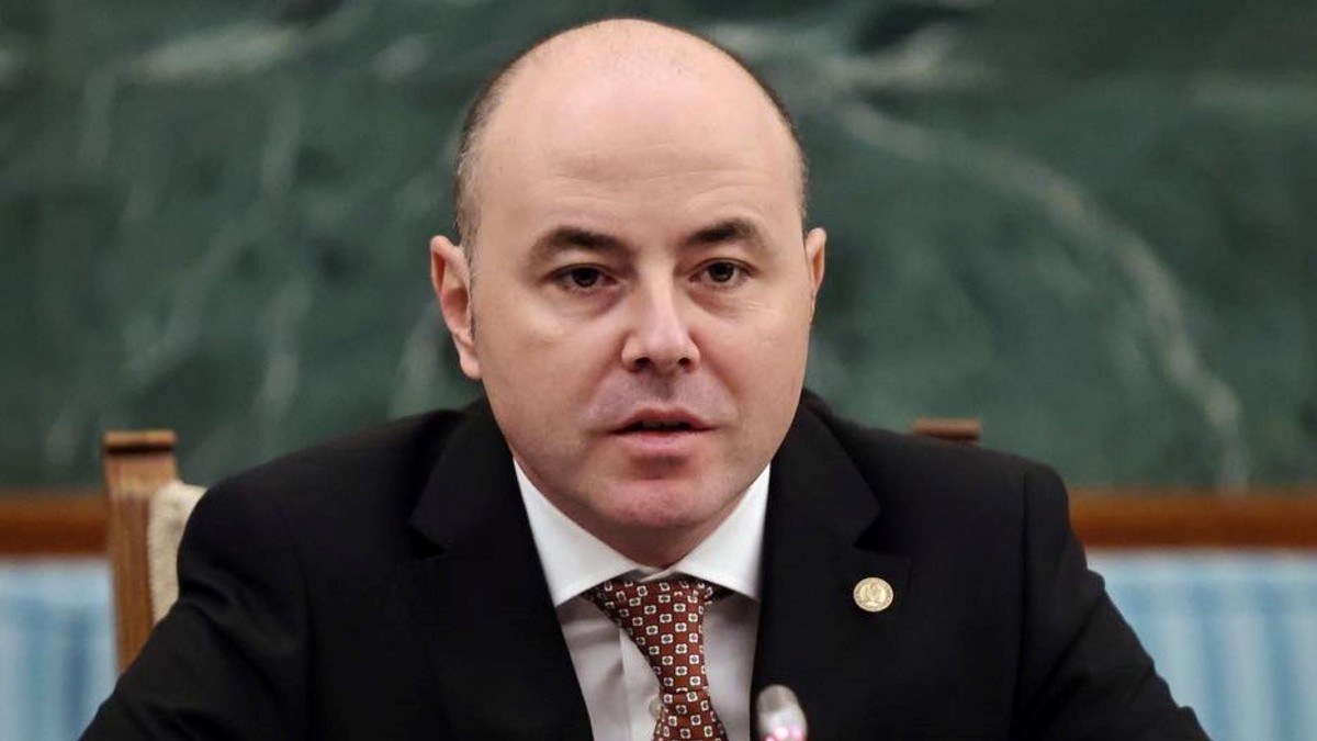 Poză cu Alexandru Muraru, noul președinte al comisiei pentru controlul SIE