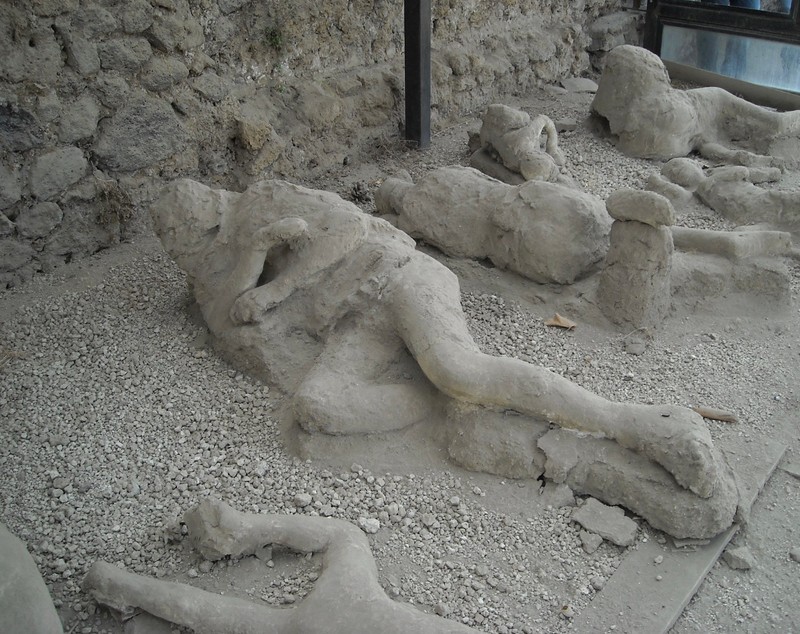 Unele victime de la Pompeii nu sunt cine se credea inițial. Noi descoperiri le-au dezvăluit adevărata identitate