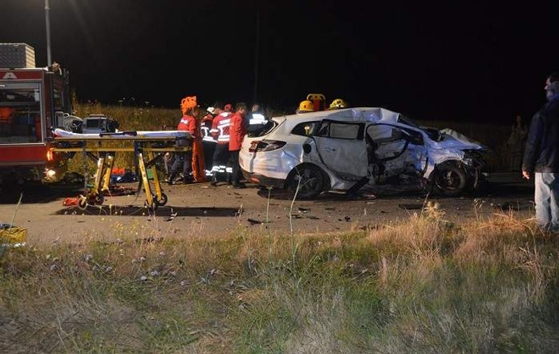 Un român de 25 de ani a provocat un carnagiu pe o şosea din Portugalia. Trei morţi şi doi răniţi în stare critică