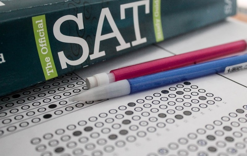 Un român a obţinut nota maximă la bacalaureatul american