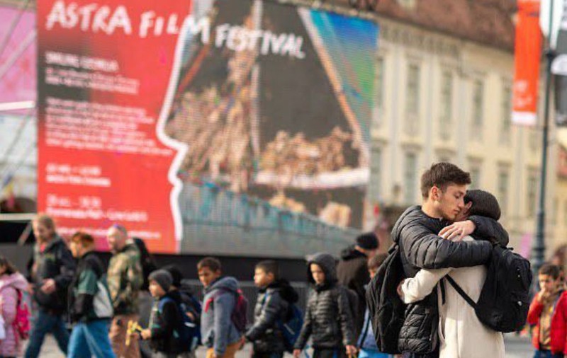 Selecția oficială Astra Film Festival 2025 de la Sibiu: filme despre războaie, fake news și criza masculinității