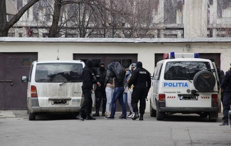Percheziții la firme „fantomă”! 150 de polițiști, pe urmele evazioniștilor