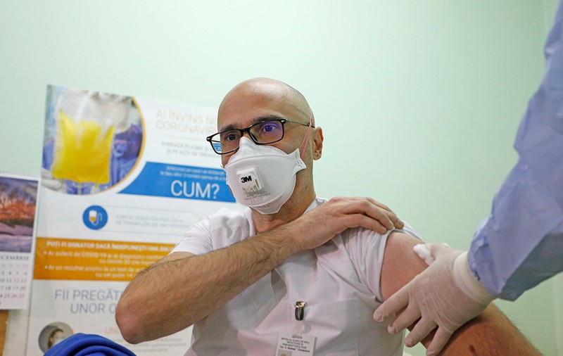 „Este un fenomen «vaccinarea la chiuvetă»” . Anchetă la Timișoara, după acuzații de vaccinare fictivă lansate de un medic