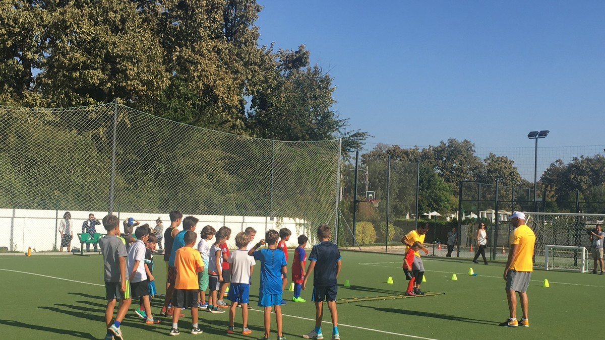 Școala de Fotbal Bogdan Stelea se redeschide. Noile module de antrenamente încep pe 19 martie