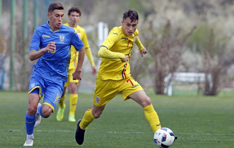 Tricolorii U15 au pierdut primul amical cu Ucraina U15. Puștii fostului jurnalist Răzvan Rotaru își pot lua revanșa joi | VIDEO&FOTO