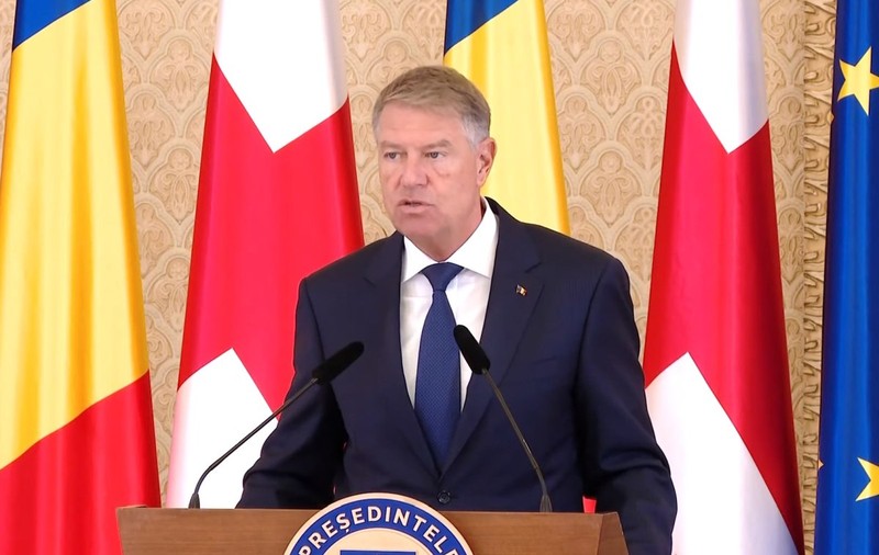 Klaus Iohannis anunță construirea unui cablu electric între România, Georgia și Azerbaidjan. La cât se ridică investiția