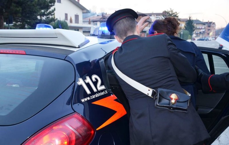 Român din Italia, condamnat la 16 ani de închisoare pentru o crimă oribilă. Și-a ucis un conațional cu o sticlă spartă