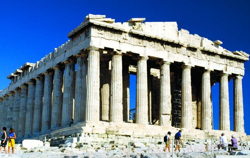 Închisoare pentru o pietricică luată din Grecia