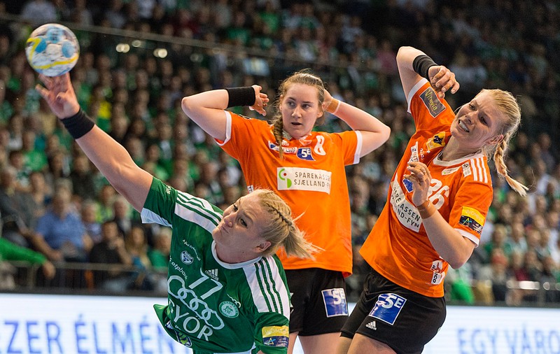 Pivotul Crina Pintea, în echipa ideală a Ligii Campionilor la handbal feminin