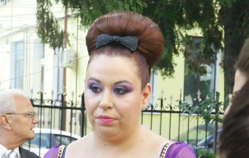 OANA ROMAN NAŞTE AZI! Ce spun ASTRELE despre FETIŢA EI!
