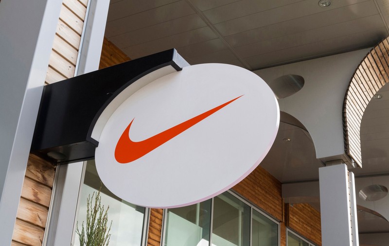 Nike dă în judecată New Balance și Skechers pentru încălcarea brevetelor privind tehnologia adidașilor