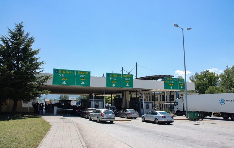 MAE: Două ore de așteptare pentru turiștii români ca să treacă din Bulgaria în Grecia, la orele de vârf