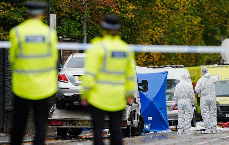 Una dintre victimele atacului de la sinagoga din Manchester a fost împușcată accidental de polițiști