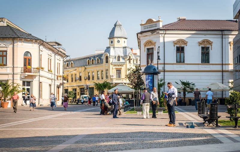 Cum arată casa din Dolj de 2,1 milioane de euro. E mare cât 46 de apartamente cu 2 camere