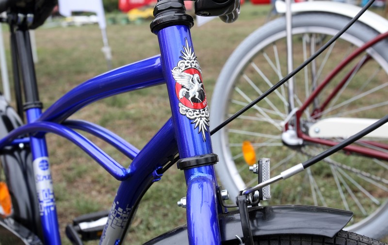 UPDATE | Beneficiarii de vouchere pentru biciclete, obligați să depună Declarația Unică și să achite impozit și contribuții sociale. Fiscul spune că poate îndruma oamenii, la cerere