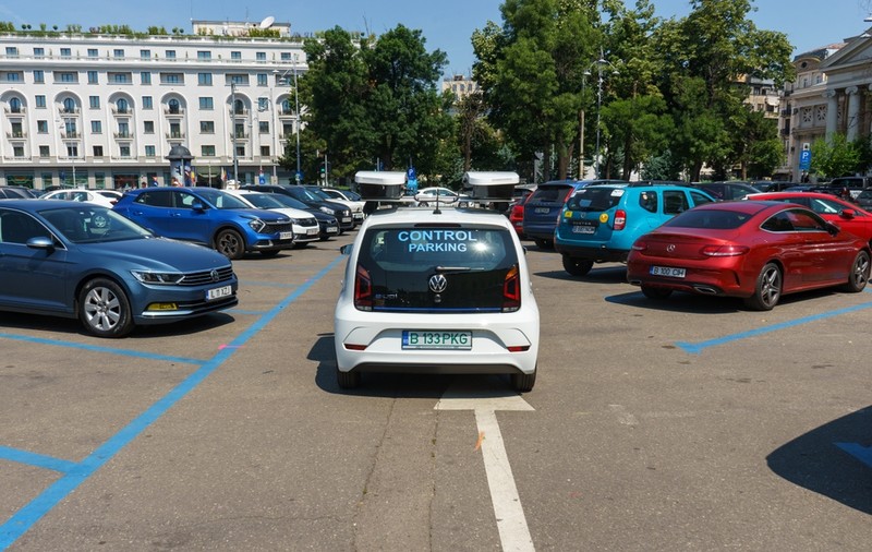 Cum beneficiezi de parcare gratuită în București dacă deții o mașină electrică, în 2025