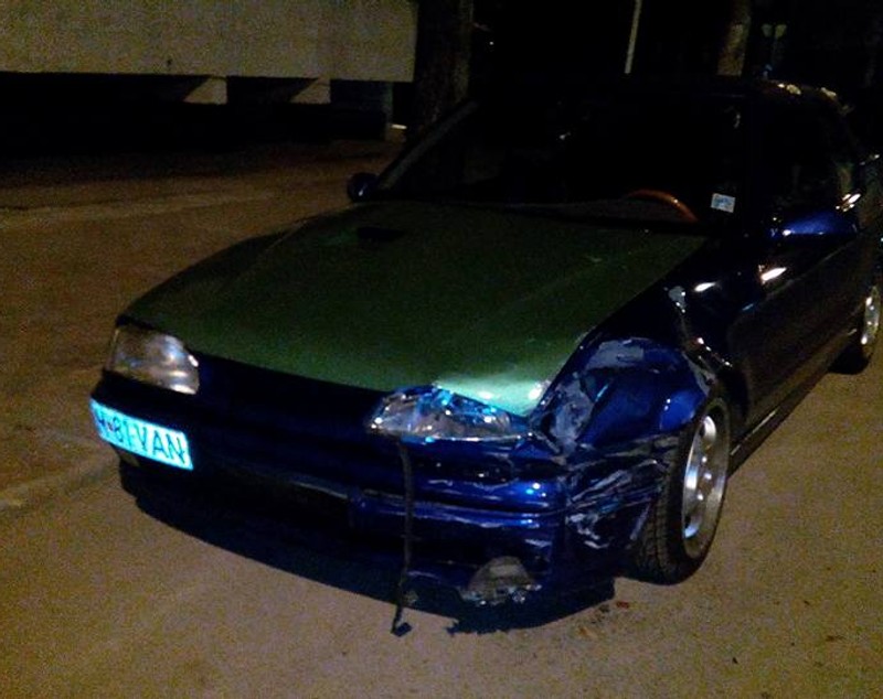 Un accident de circulație face furori pe Internet: ”În această «frumoasă» dimineață, un idiot mi-a tăiat calea!” / GALERIE FOTO&VIDEO