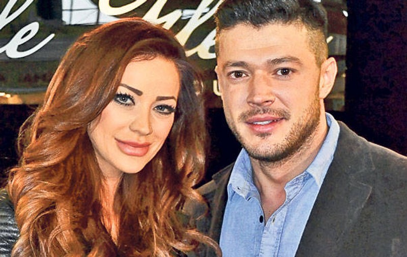 Bianca SPUNE TOT ADEVĂRUL: "Plecarea mea la Paris a fost o răzbunare! EU ŞI VICTOR ERAM DESPĂRŢIŢI, DAR NU OFICIAL"