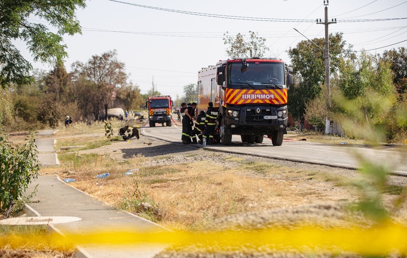 Intervenția pompierilor la Crevedia s-a încheiat la cinci zile după exploziile de la stația GPL