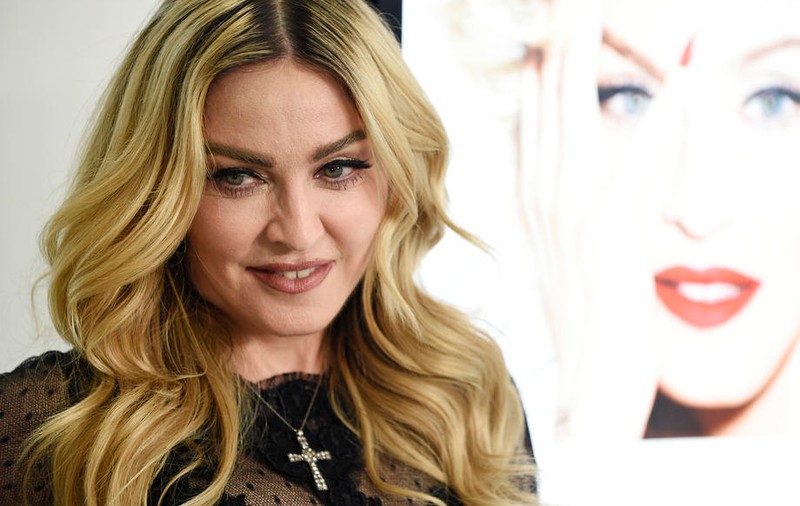 Madonna și-a făcut primul tatuaj la 62 de ani. Unde s-a tatuat vedeta și ce semnificație are desenul