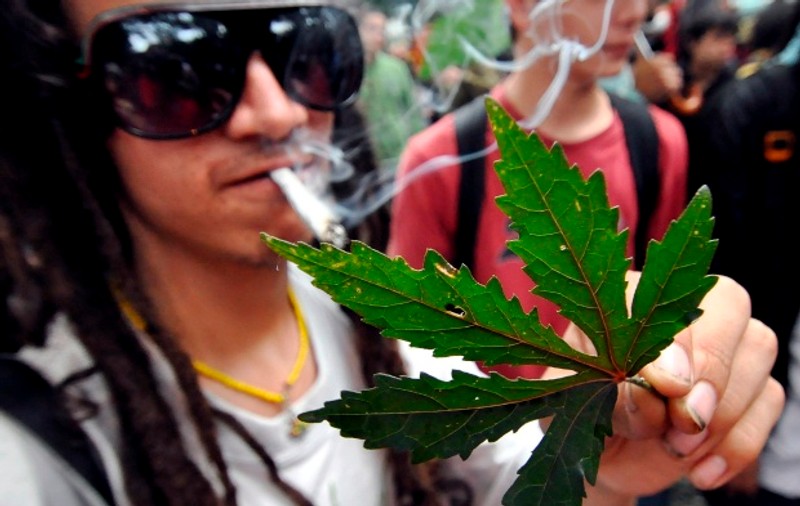 Economia SUA, salvată de legalizarea marijuanei