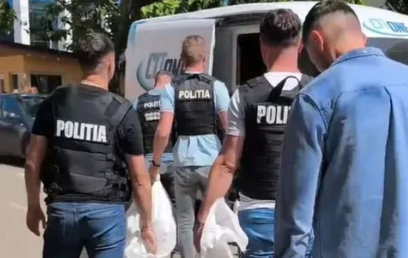 Prima sentință în „jaful secolului” la Timișoara. Pedepsele primite de hoții care au furat 10 milioane de lei din sediul Poștei Române