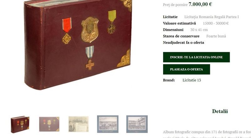 Conform descrierii de pe site-ul de licitații, albumul este integral din piele, pe care a fost aplicată „o plachetă din bronz care reprezintă Stema orașului Iași, alături de decorațiile pe care le-a primit orașul Iași de-a lungul timpului: Virtutea Militară, Croix de guerre și Merito di Guerra.