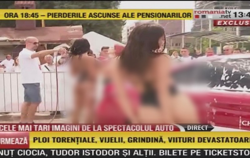 DERAPAJ la România TV. Imagini nerecomandate minorilor. Show erotic în direct la tv în miezul zilei